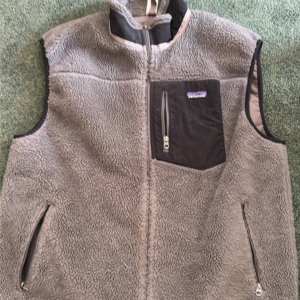 Patagonia | Men’s Classic Retro X Gray Fleece Vest XL